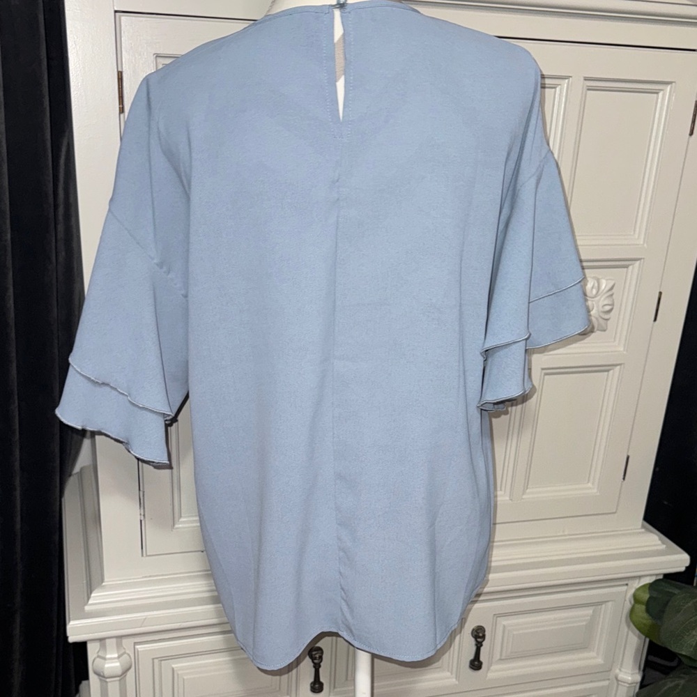 Emery Rose Blue Women's Blouse with Ruffle Sleeves Size Large - Picture 7 of 11